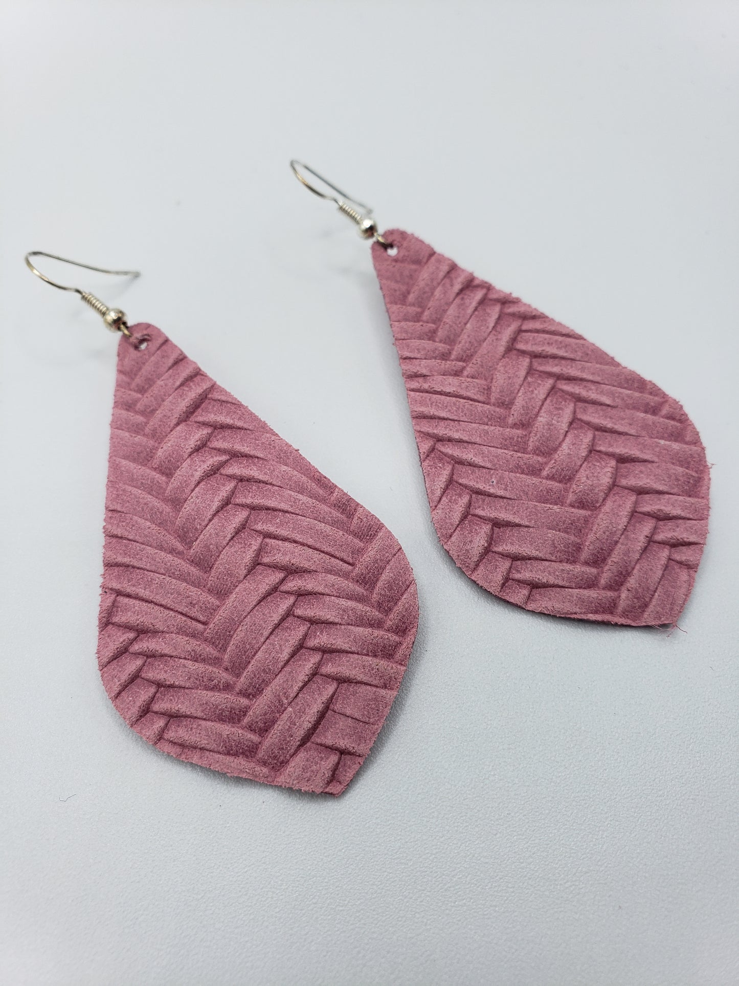 ZENA Mauve Braided Embossed