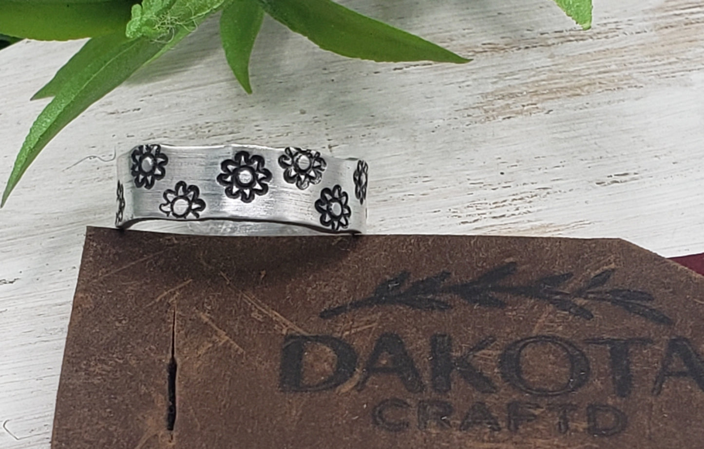 Daisy Ring