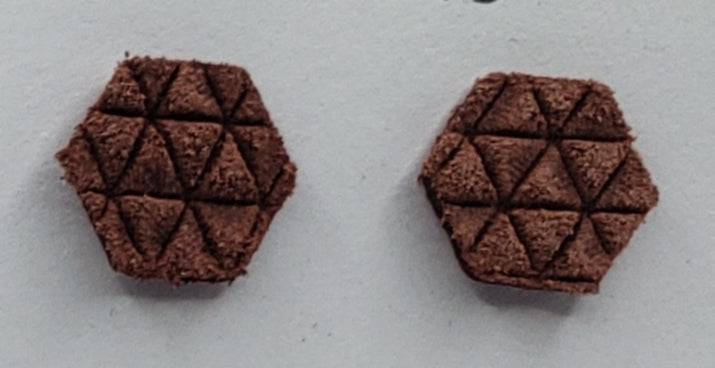 Cinnamon Mini Triangles Leather Studs