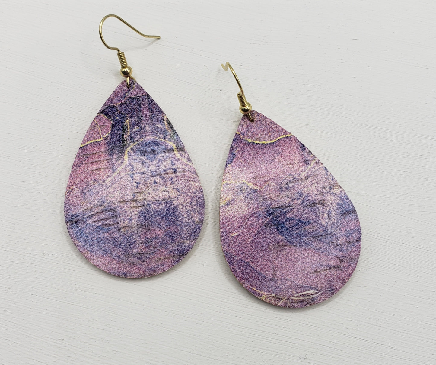 Classic Teardrop - Purple Marble